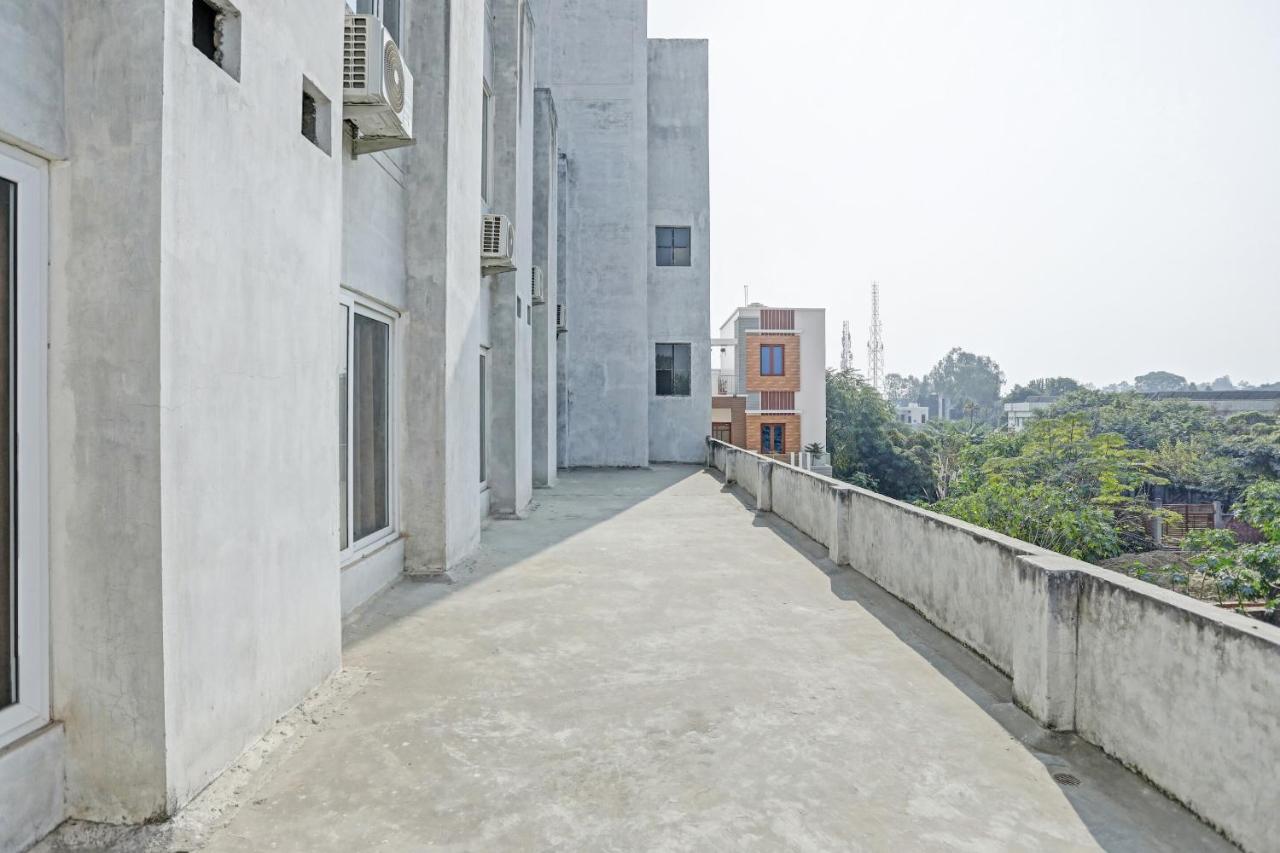 Oyo Flagship 80971 The Lime Tree Bareilly Eksteriør billede