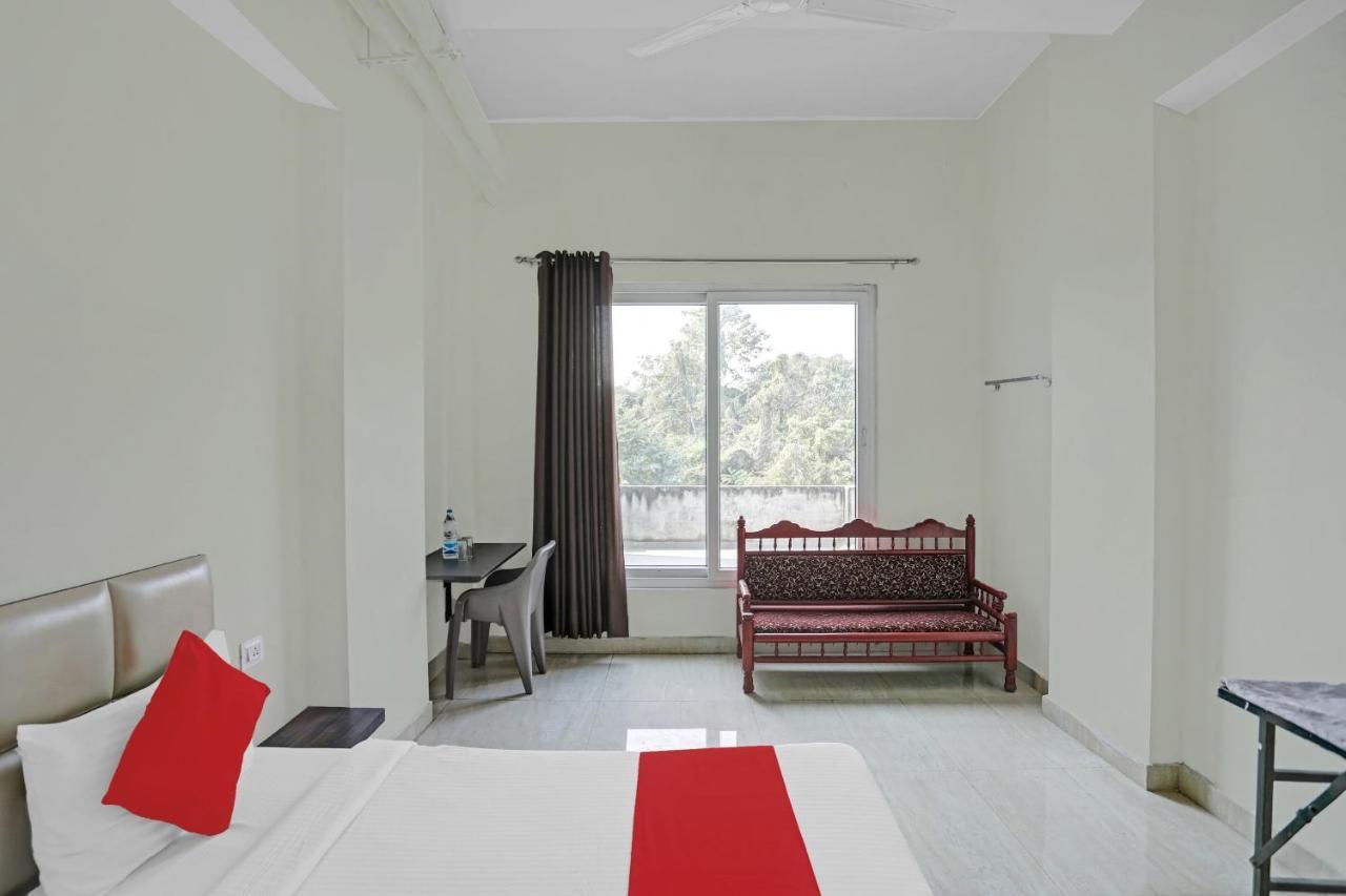Oyo Flagship 80971 The Lime Tree Bareilly Eksteriør billede
