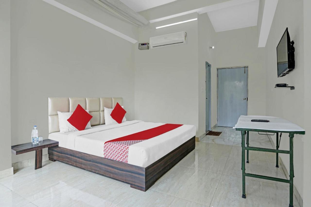 Oyo Flagship 80971 The Lime Tree Bareilly Eksteriør billede